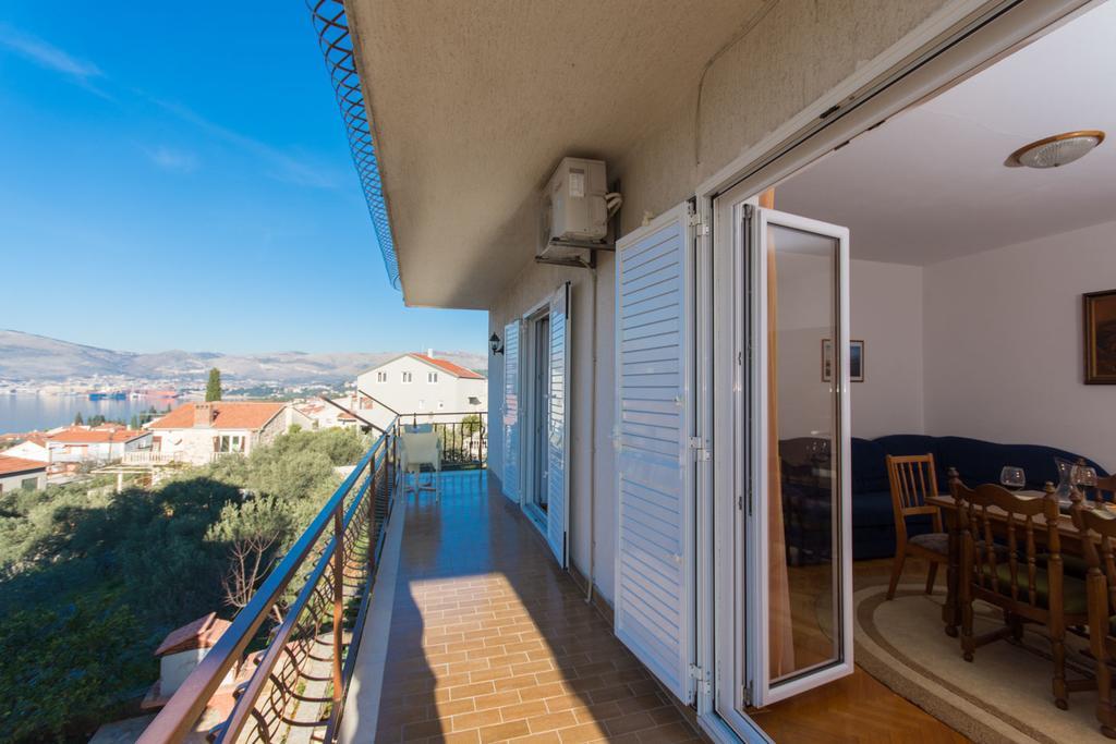 Apartmani Gaube โตรกีร์ ภายนอก รูปภาพ