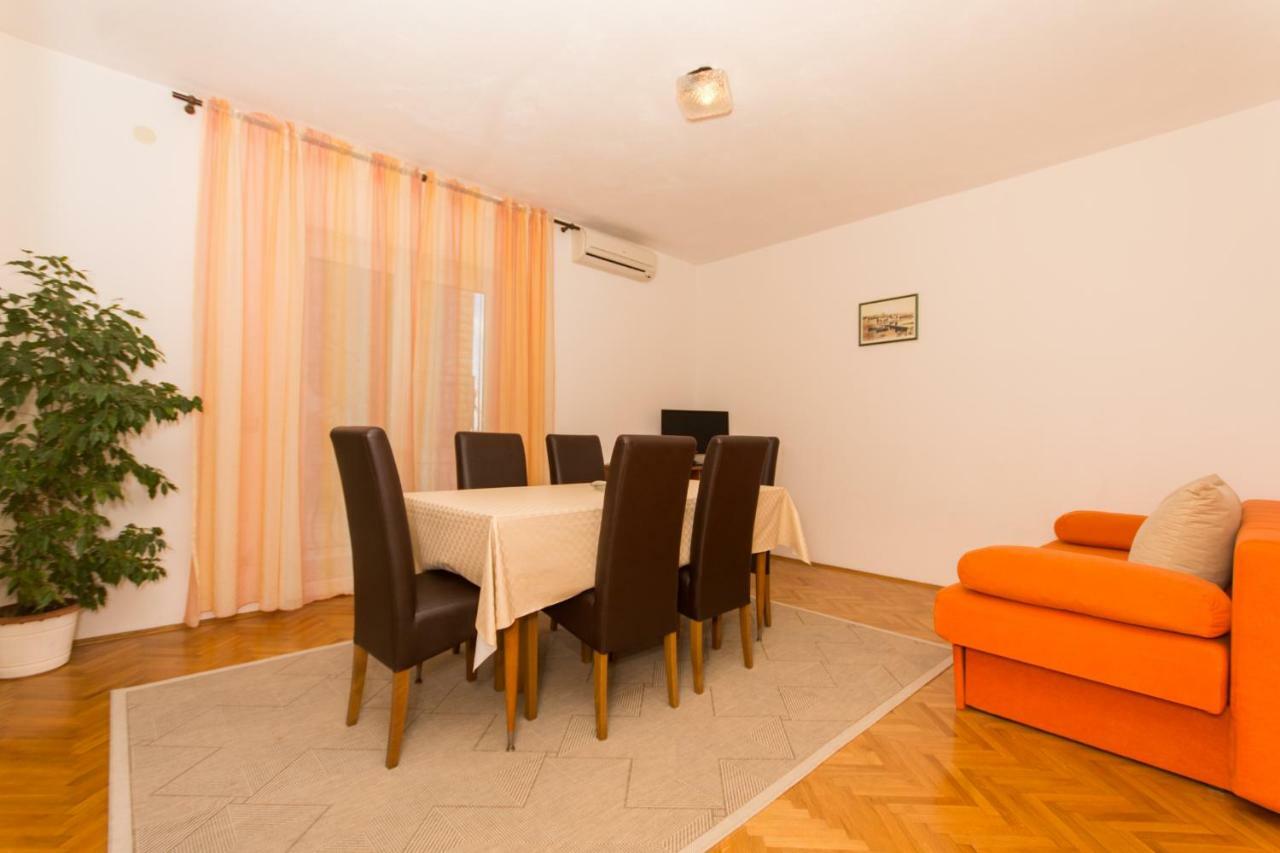 Apartmani Gaube โตรกีร์ ภายนอก รูปภาพ